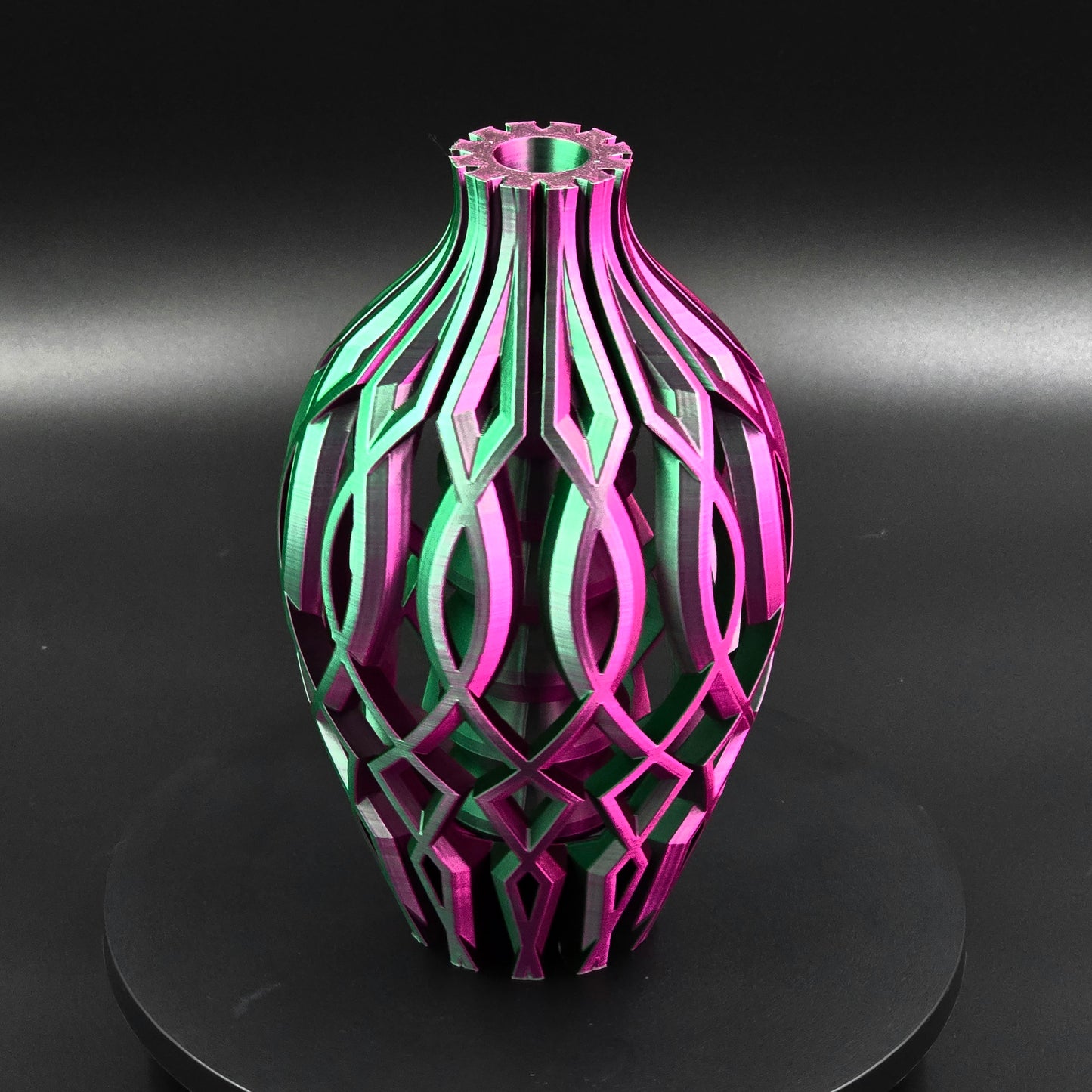 Geometric Elegance Lattice Vase
